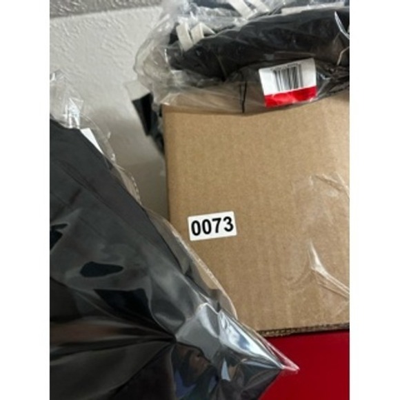 NWT Nike Sportswear Men's Woven Flow Shorts FJ1653-010 Black Size L - Picture 12 of 13